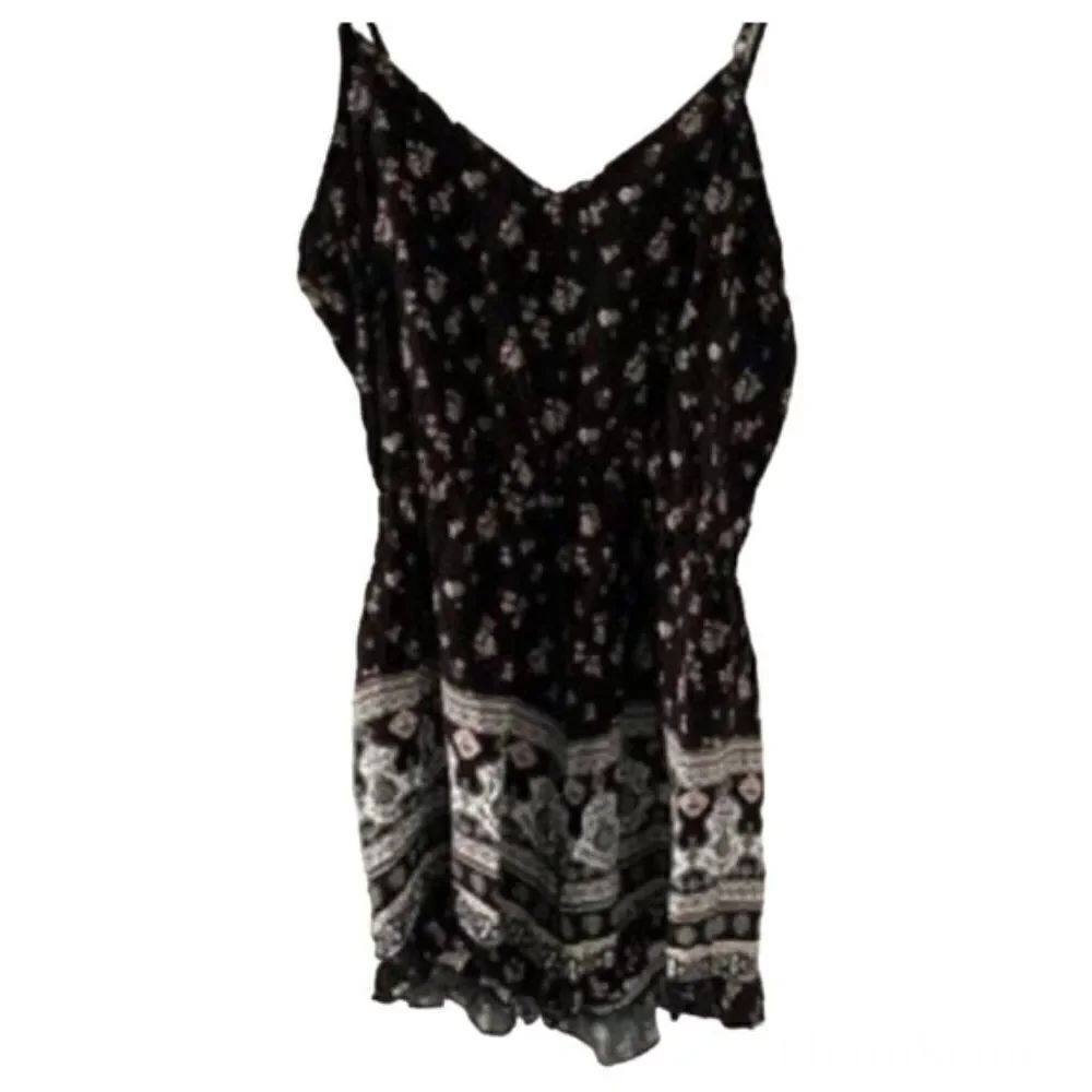Cotton On Floral Romper size S
